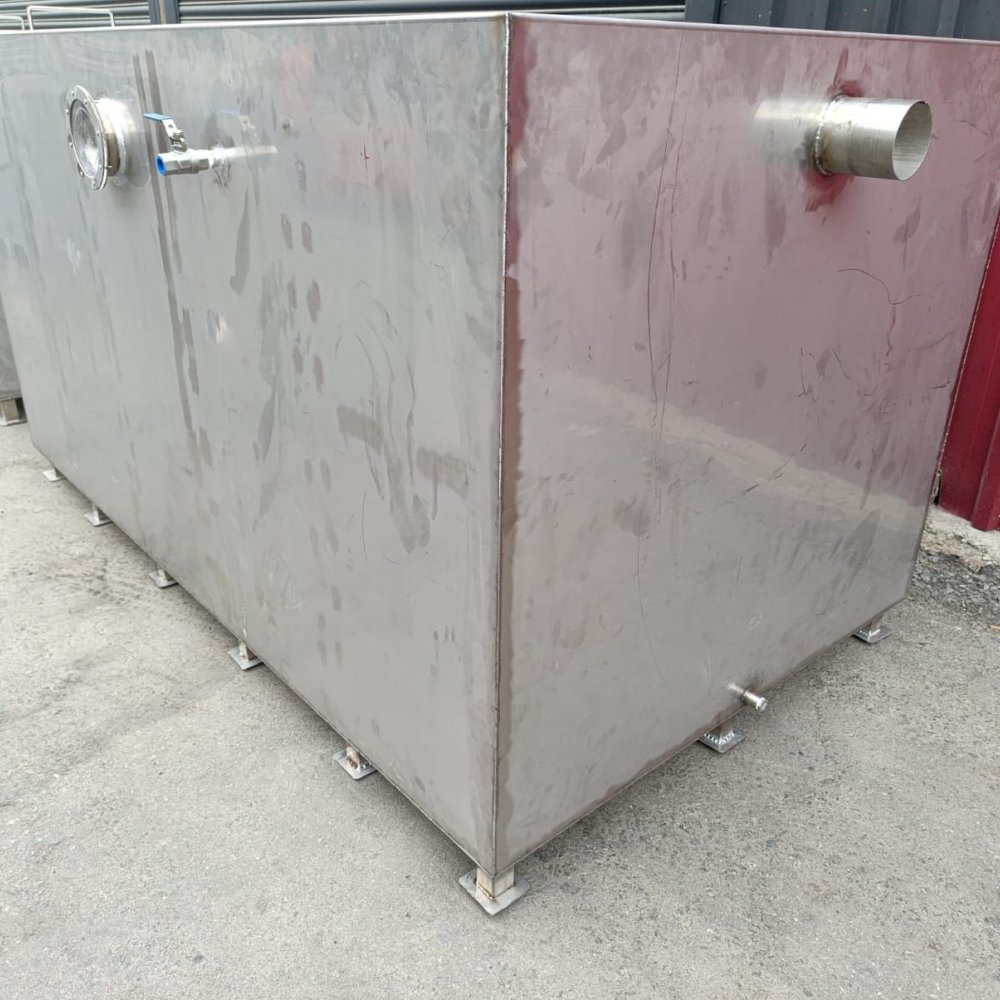 PASLANMAZ KROM YAĞ TUTUCU 4500 lt resimi