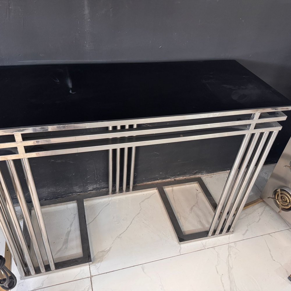 Pool Diresuar Model resimi